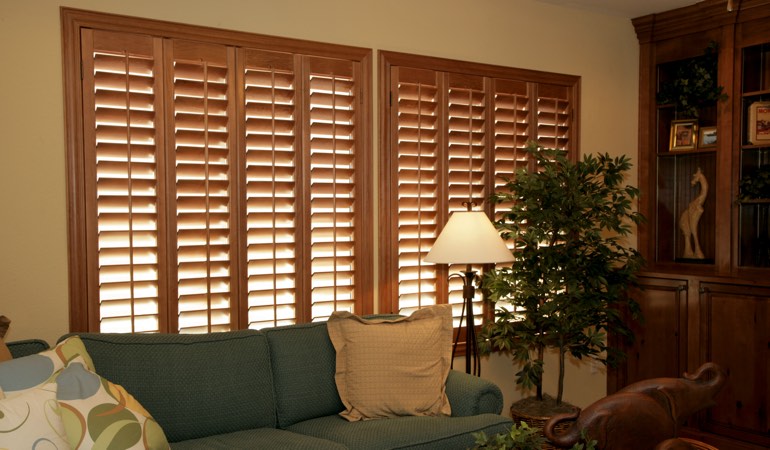 How To Clean Wood Shutters In Cincinnati, OH